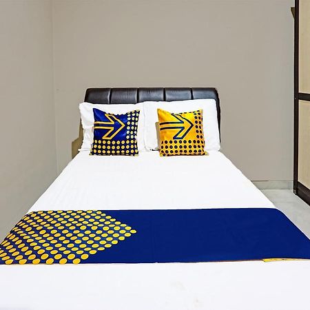 Spot On 91530 Sumpil Syariah Hotel Malang Ngoại thất bức ảnh
