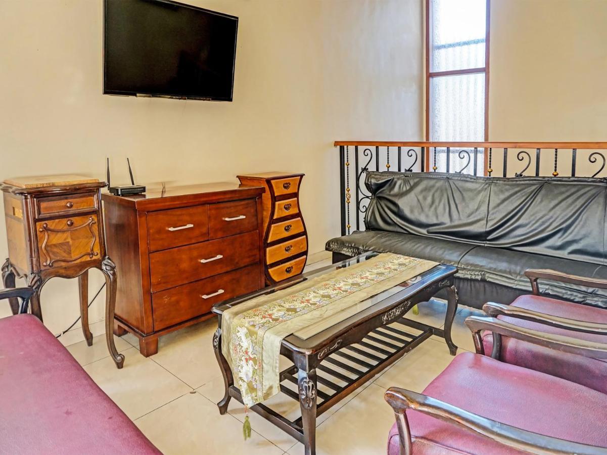 Spot On 91530 Sumpil Syariah Hotel Malang Ngoại thất bức ảnh